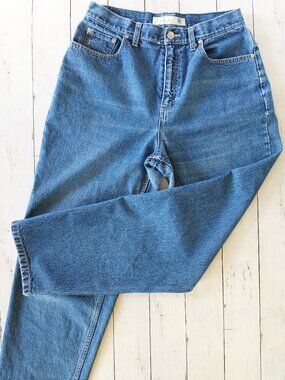 Sonoma Jeans Size 10 Vintage Loose Fit Straight Tapered Leg Mom Jeans High Waist